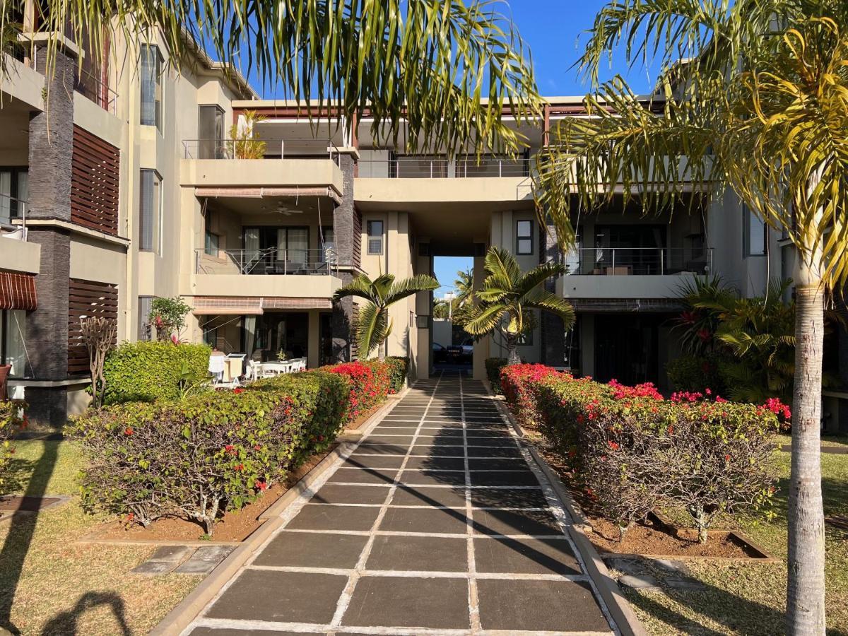 Troux Aux Biches Le Cerisier A2 Mauritius Apartment Luaran gambar