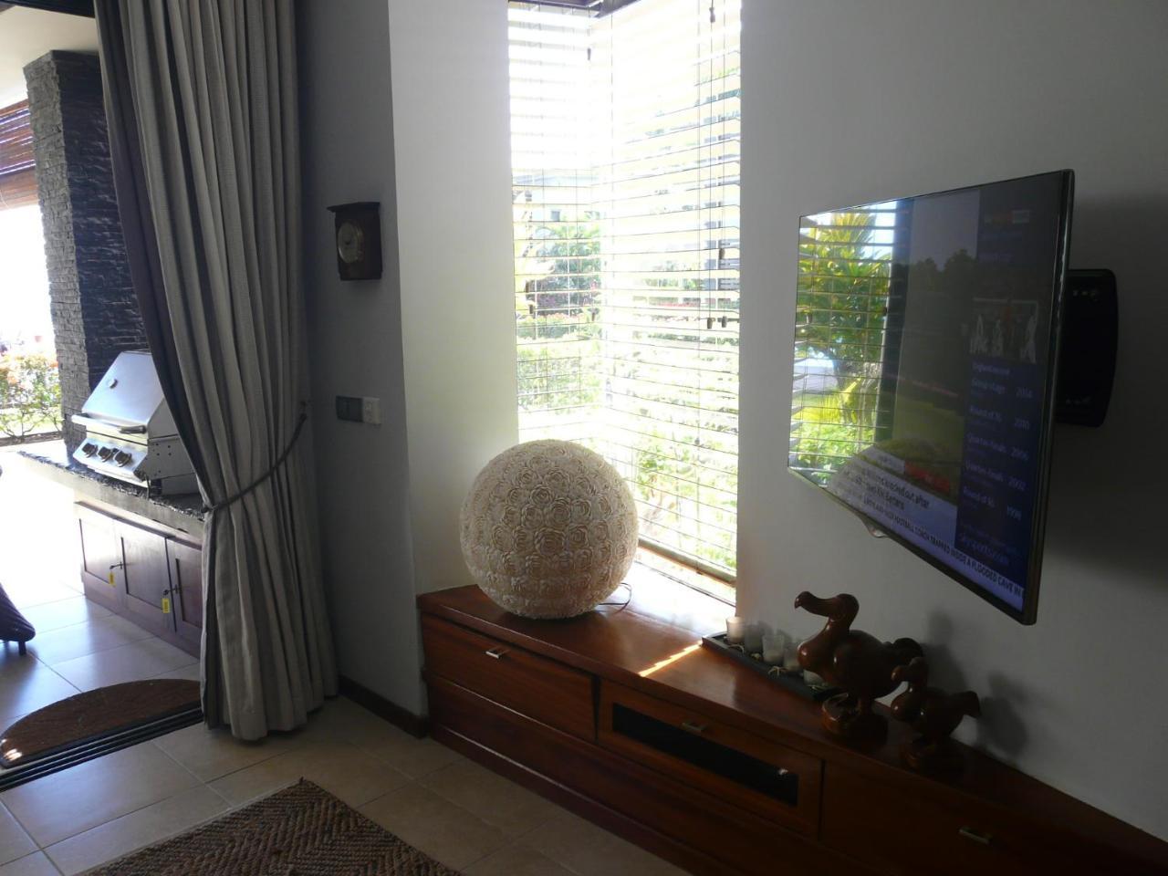 Troux Aux Biches Le Cerisier A2 Mauritius Apartment Luaran gambar